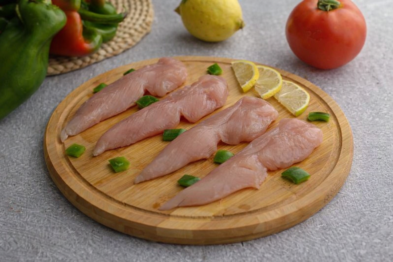 فتايل دجاج نيء